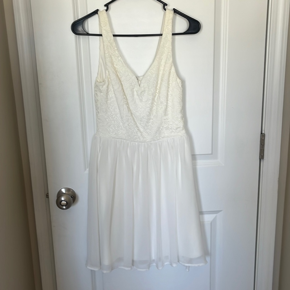 Francesca’s white dress size XS